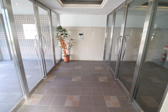 Ysｺｰﾄ蘭びっくの物件外観写真