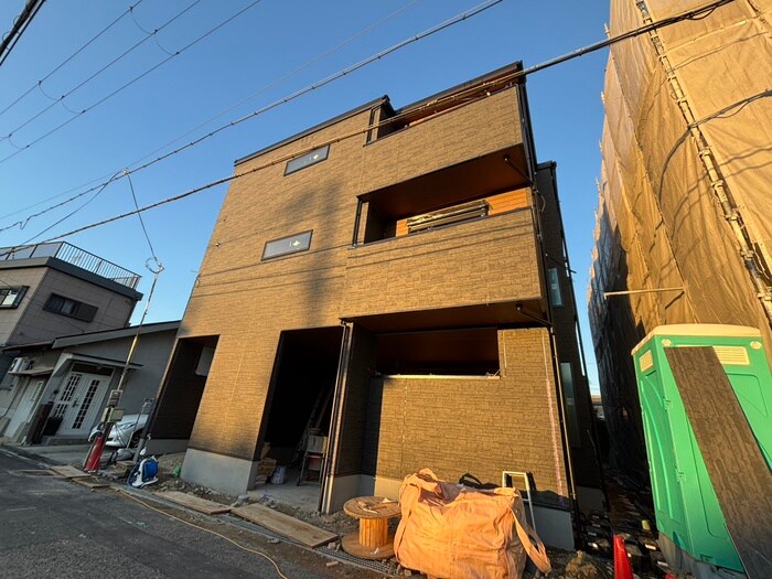 セレニティ加美南A棟の物件外観写真