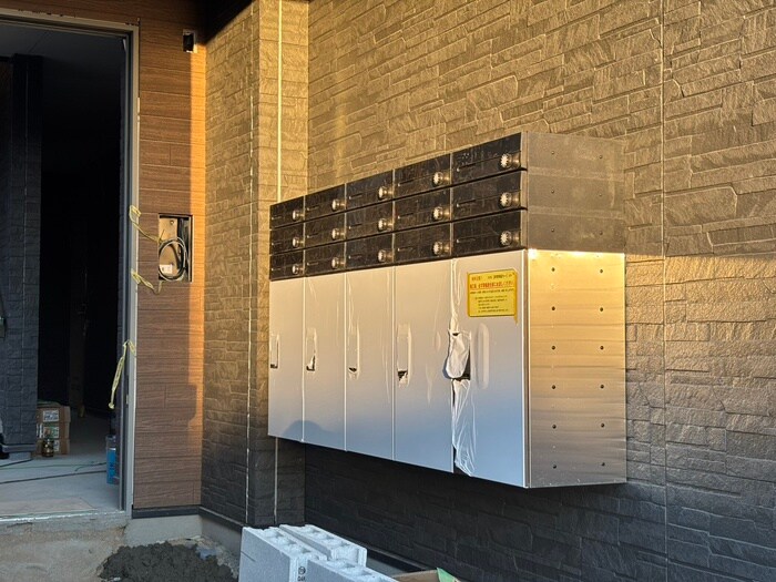 セレニティ加美南A棟の物件外観写真