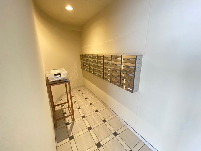 エリーフラッツ梅ノ宮の物件外観写真