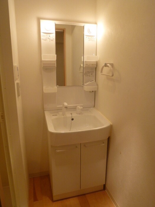 ハッピ－ハウス川西の物件内観写真