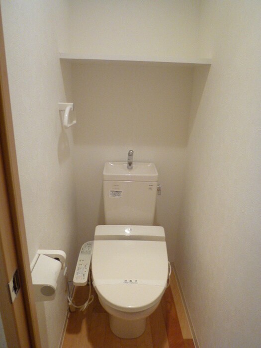 ハッピ－ハウス川西の物件内観写真