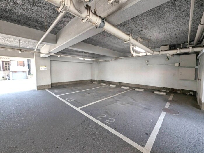 ヴィラスリ－スタ－鶴浜の物件外観写真