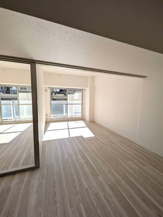 ヴィラスリ－スタ－鶴浜の物件内観写真