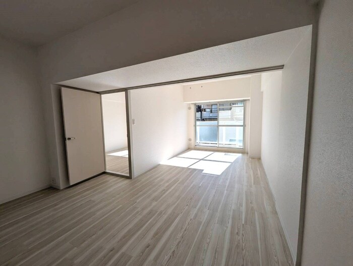 ヴィラスリ－スタ－鶴浜の物件内観写真