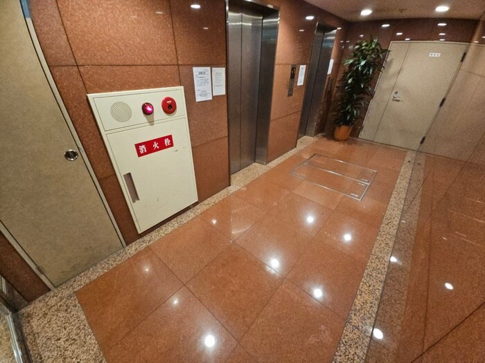 サンモールの物件外観写真