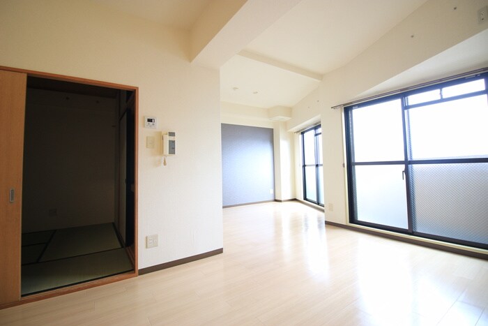 メゾンドールの物件内観写真