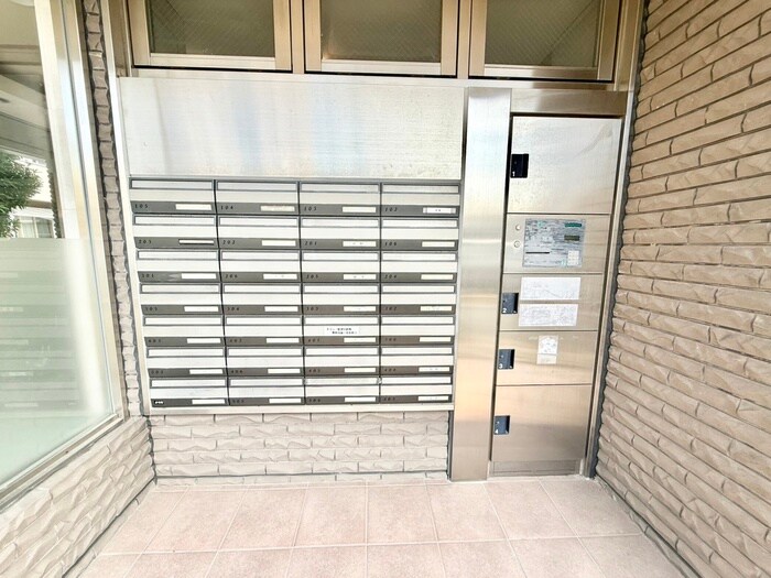 ジョナサンの物件外観写真