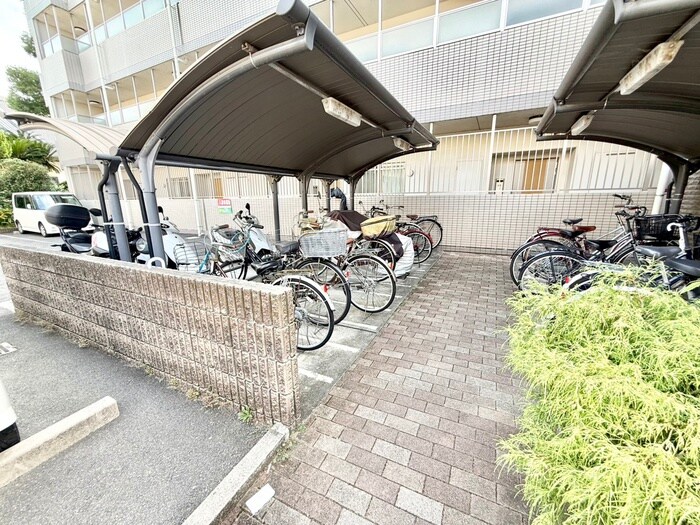 ジョナサンの物件外観写真