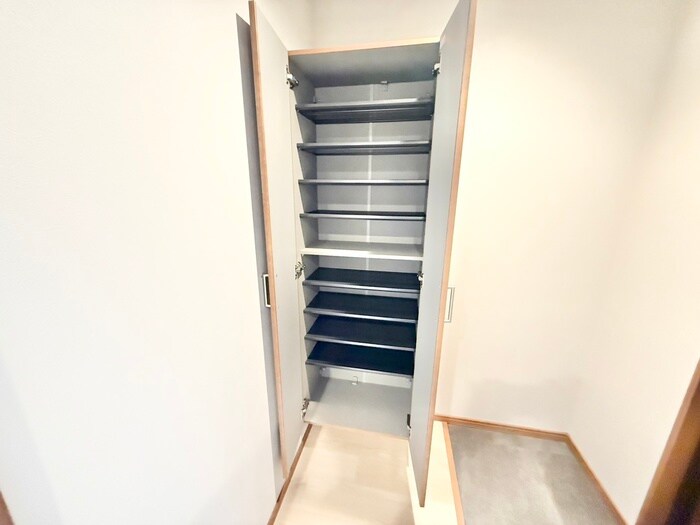 フォルモント城陽の物件内観写真