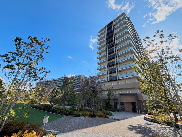 ﾊﾟ-ｸﾎ-ﾑｽﾞ伊丹稲野ｶﾞ-ﾃﾞﾝ(736)の物件外観写真