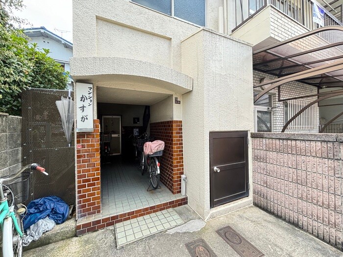 マンションかすがの物件外観写真