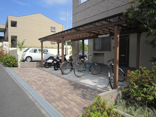 ベルヴィサ－ジュの物件外観写真