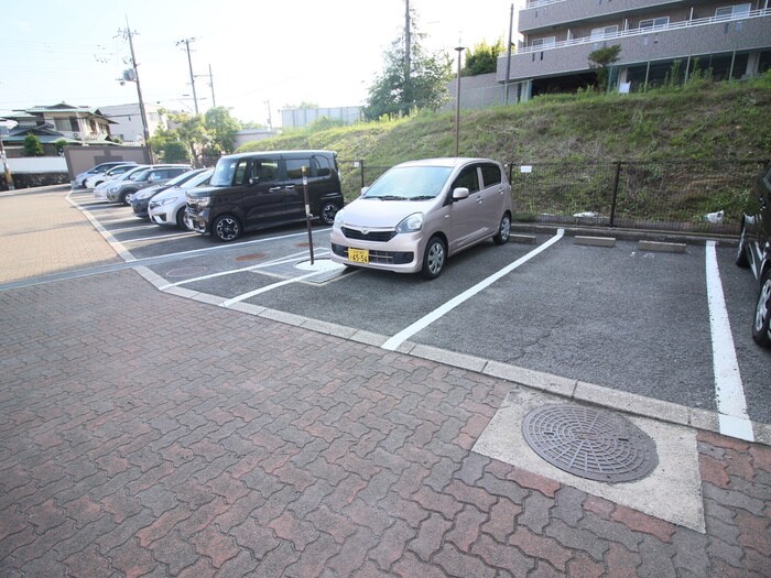 ﾗ･ｸｰﾚ　KASUGAの物件外観写真