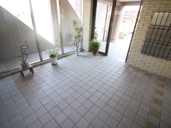 ﾗ･ｸｰﾚ　KASUGAの物件外観写真