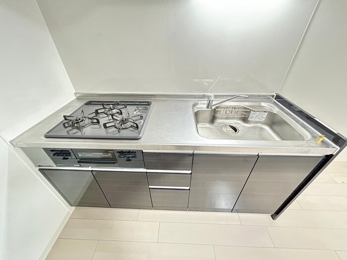 クリエオーレ高井田西の物件内観写真