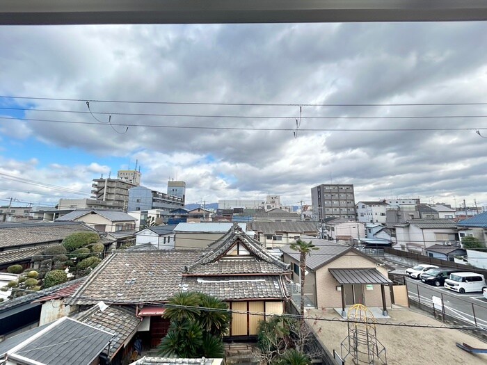 クリエオーレ高井田西の物件内観写真