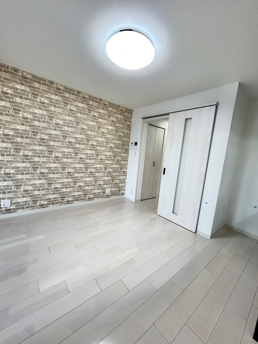 クリエオーレ高井田西の物件内観写真