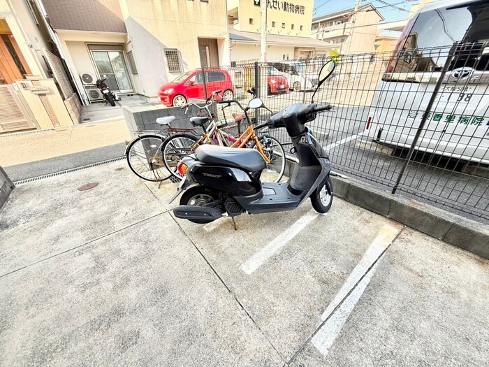 東香里サニ－ハイツの物件外観写真