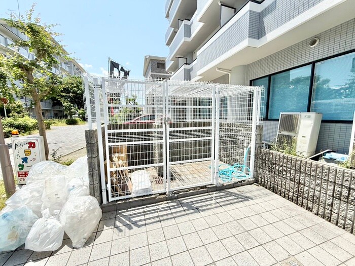 サンタウン宇治の物件外観写真