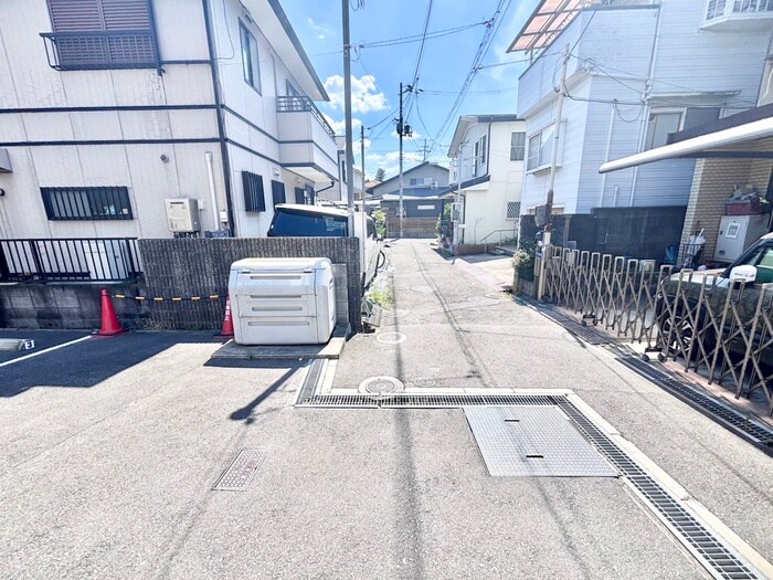 セラフィーメゾン東香里園の物件外観写真