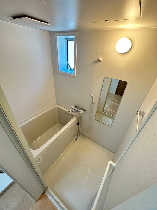 セラフィーメゾン東香里園の物件内観写真