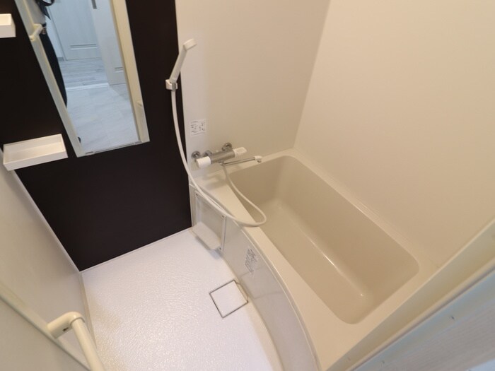 シロハイヌ西難波の物件内観写真