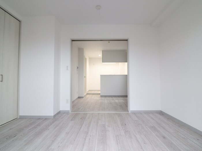 シロハイヌ西難波の物件内観写真