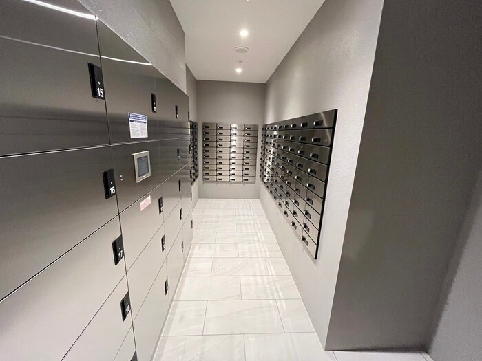 ｴｽﾘｰﾄﾞﾚｼﾞﾃﾞﾝｽ大阪谷町ザ・ﾏｰｸｽの物件外観写真