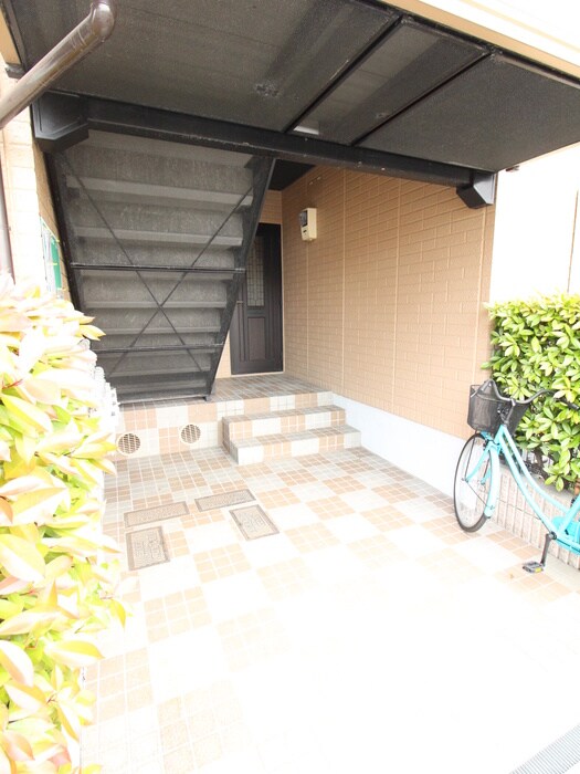 シャルマンコ－トＣ棟の物件外観写真