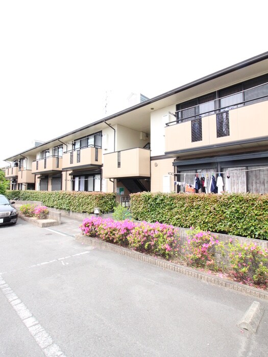 シャルマンコ－トＣ棟の物件外観写真