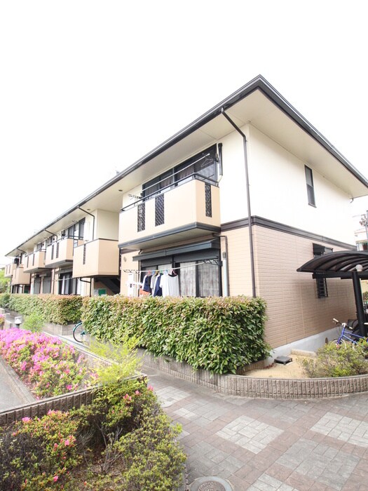 シャルマンコ－トＣ棟の物件外観写真