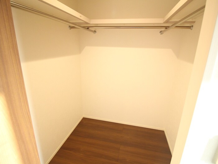 LS RESIDENCE NAKAMOZUの物件内観写真