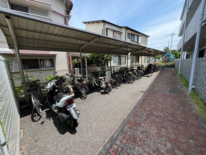 サンセール宝塚の物件外観写真