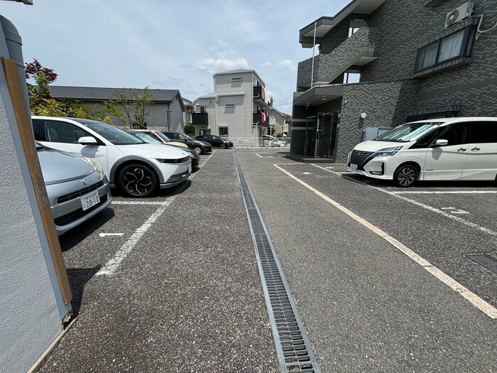 サンセール宝塚の物件外観写真