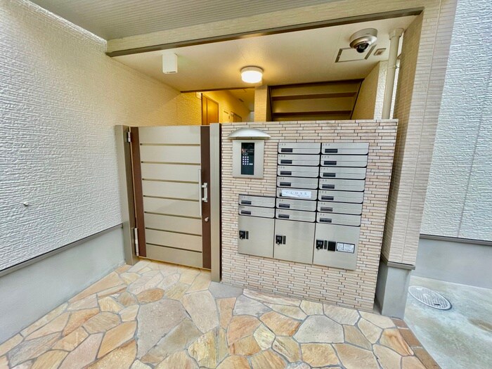 フジパレス萱島桜園町の物件外観写真