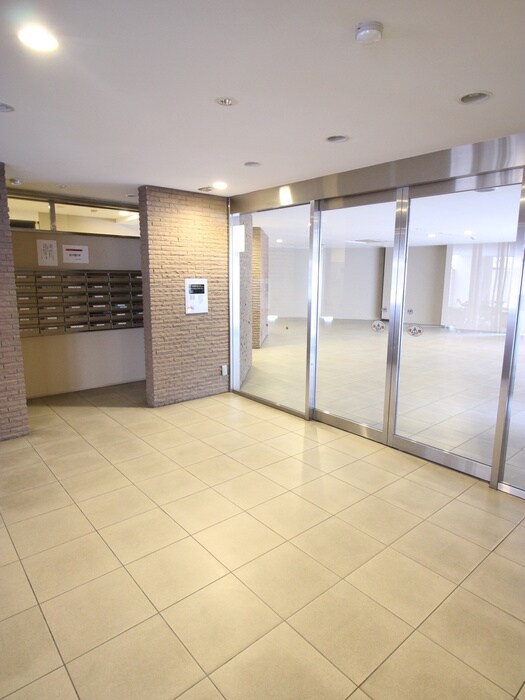 ｴｽﾃﾑｺ-ﾄ門真ﾃﾞｨｱ-ﾅ(704)の物件外観写真