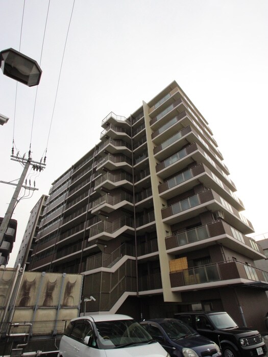 ｴｽﾃﾑｺ-ﾄ門真ﾃﾞｨｱ-ﾅ(704)の物件外観写真