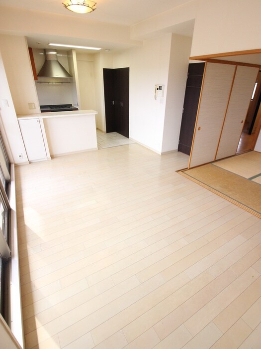 ｴｽﾃﾑｺ-ﾄ門真ﾃﾞｨｱ-ﾅ(704)の物件内観写真