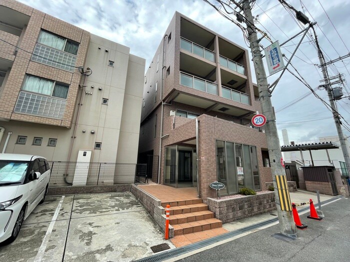 フロ－ラ大垣内の物件外観写真