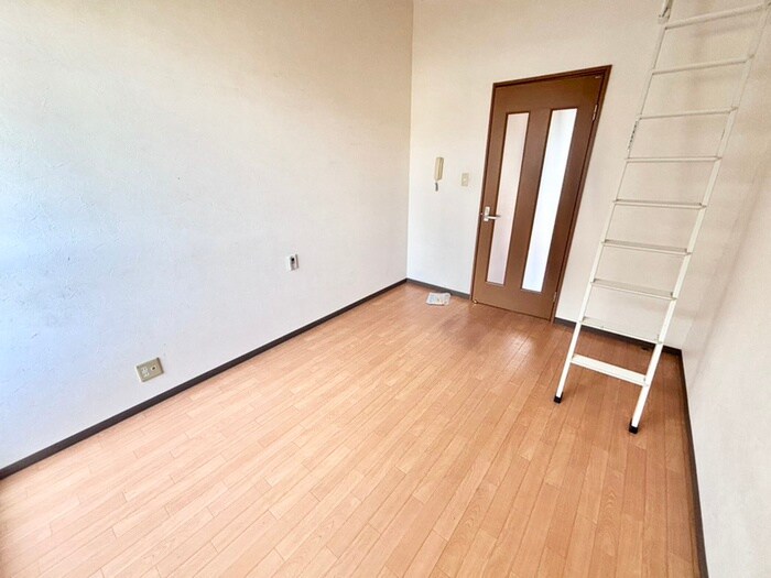 ユーアイハイツ池田Ⅰの物件内観写真