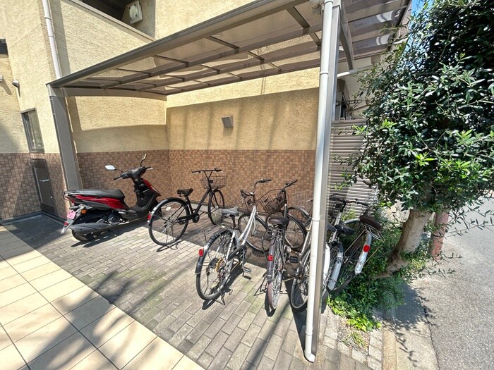 フラッティ梅小路の物件外観写真