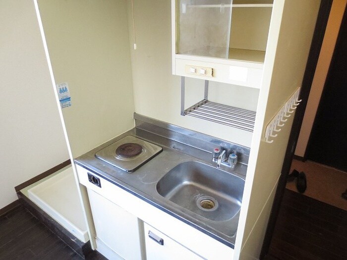 ロイヤルハイツ兵庫の物件内観写真