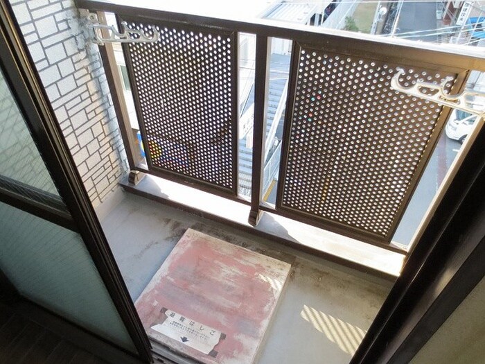 ロイヤルハイツ兵庫の物件内観写真