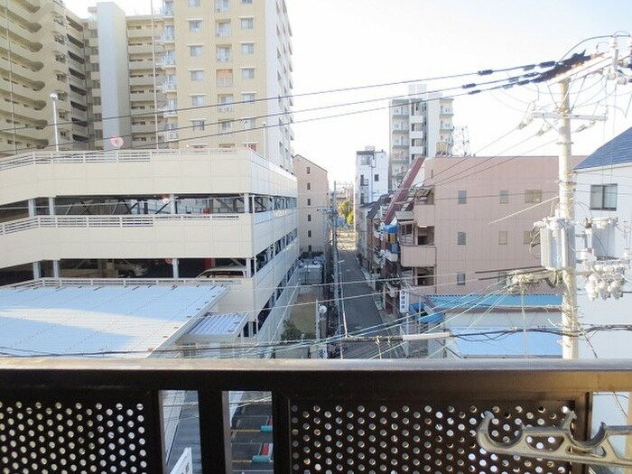 ロイヤルハイツ兵庫の物件内観写真