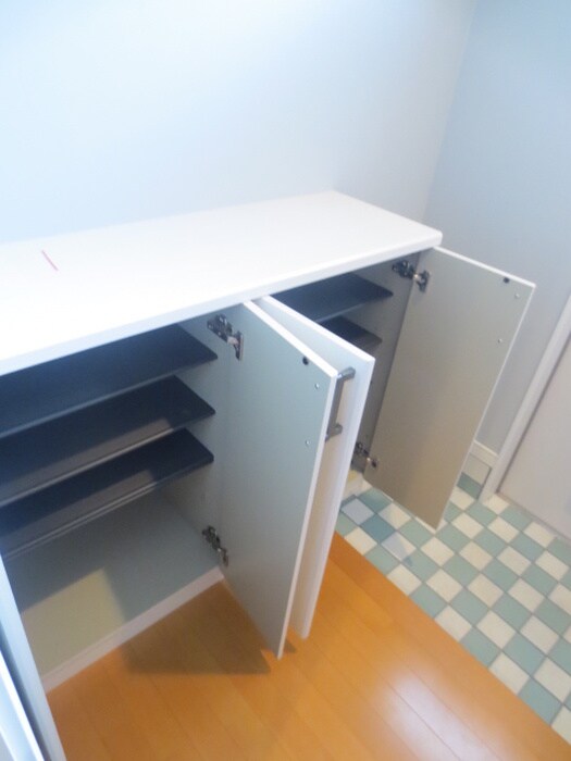 メゾネット・ゼゼの物件内観写真