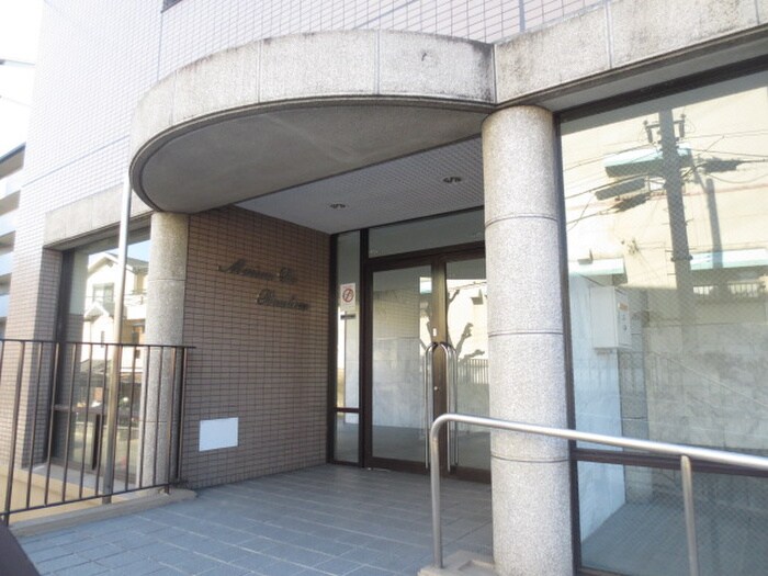 メゾンドボヌ－ルの物件外観写真