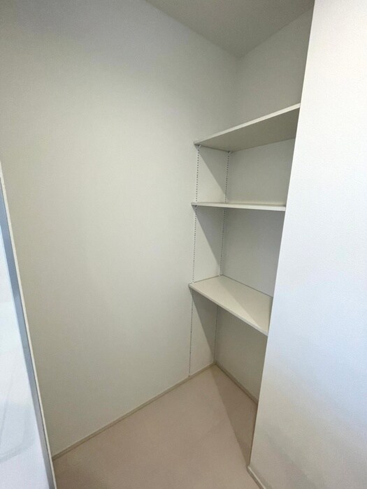 アヴァロン富田の物件内観写真