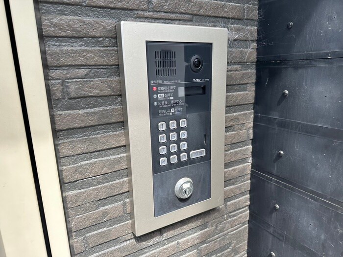 エステイトE長吉川辺の物件外観写真