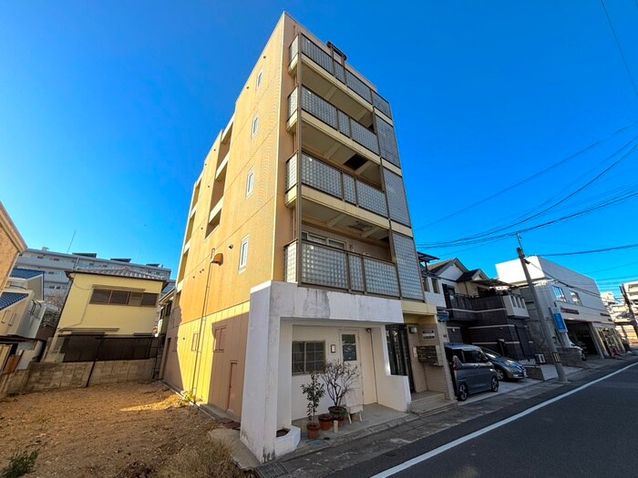 フェリスコート伊丹の物件外観写真